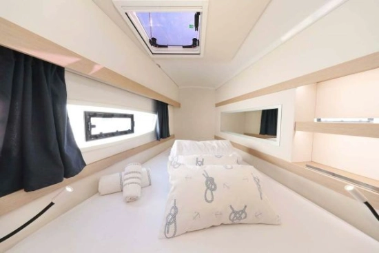 Fountaine Pajot Lucia 40 usado à venda