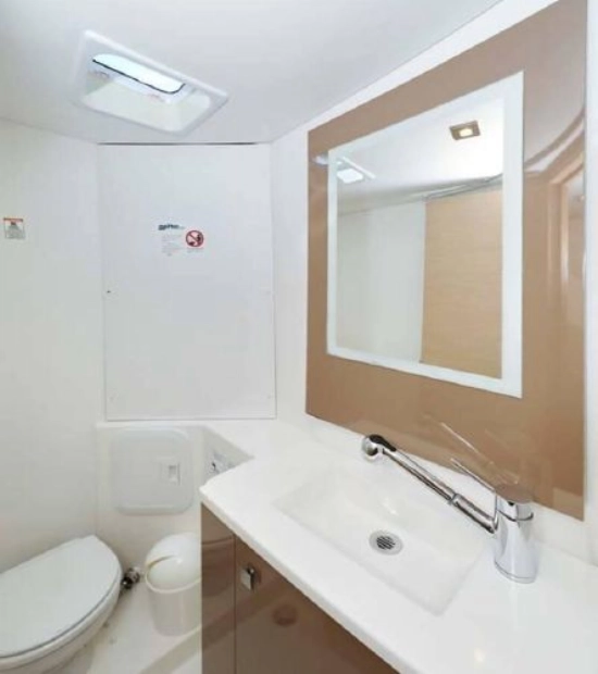 Fountaine Pajot Lucia 40 usado à venda