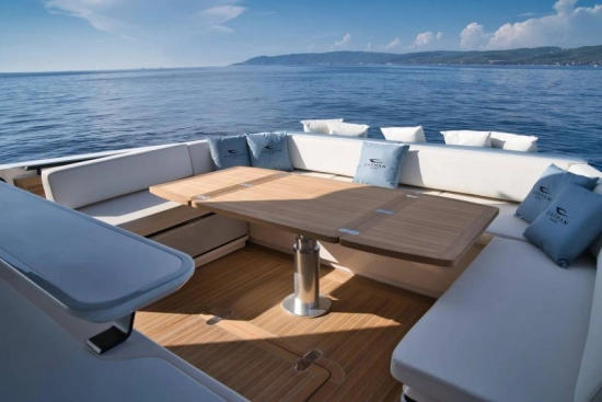 Cayman Yachts 540 WA de segunda mano en venta
