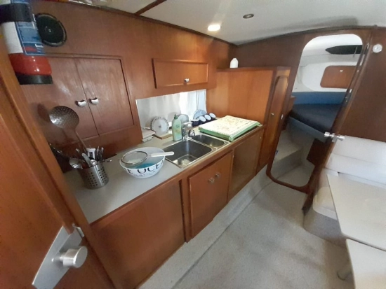 Fairline 33 usado à venda
