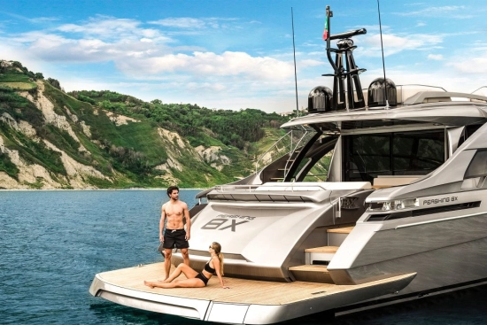 Pershing 8X novos à venda
