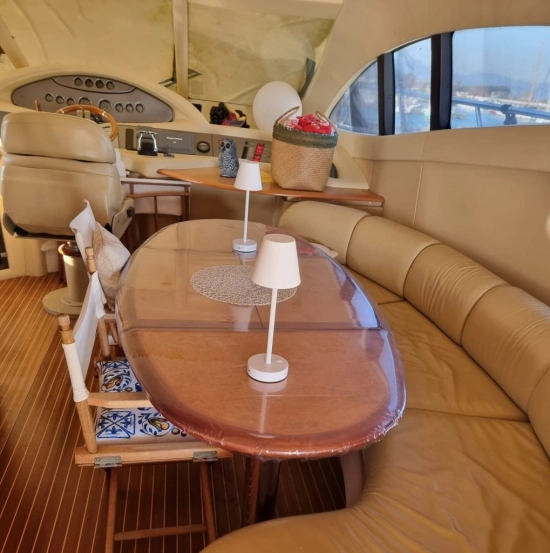 Azimut 62 Fly usado à venda