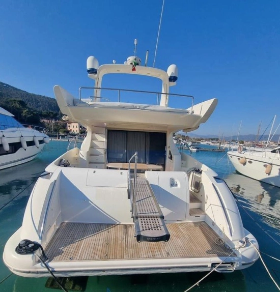 Azimut 62 Fly usado à venda