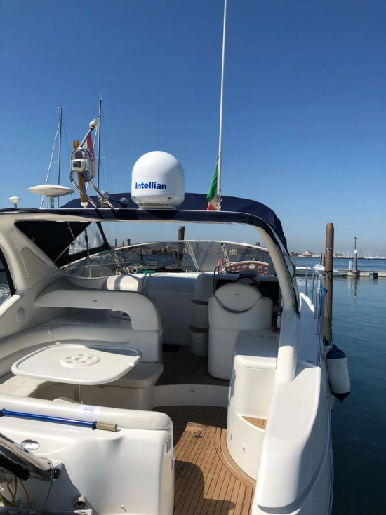 Sessa Marine Oyster 40 usado à venda
