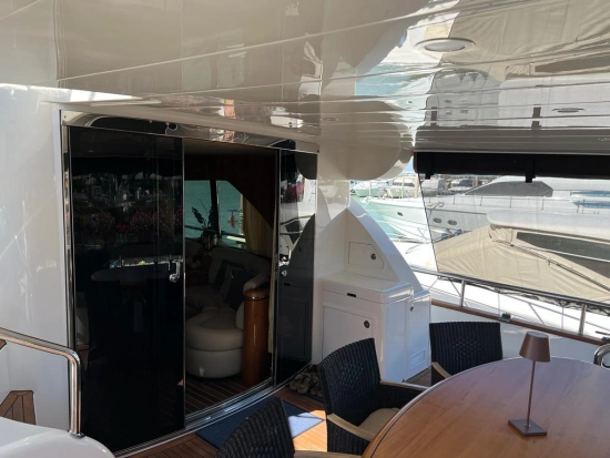 Elegance Yacht 68 usata in vendita