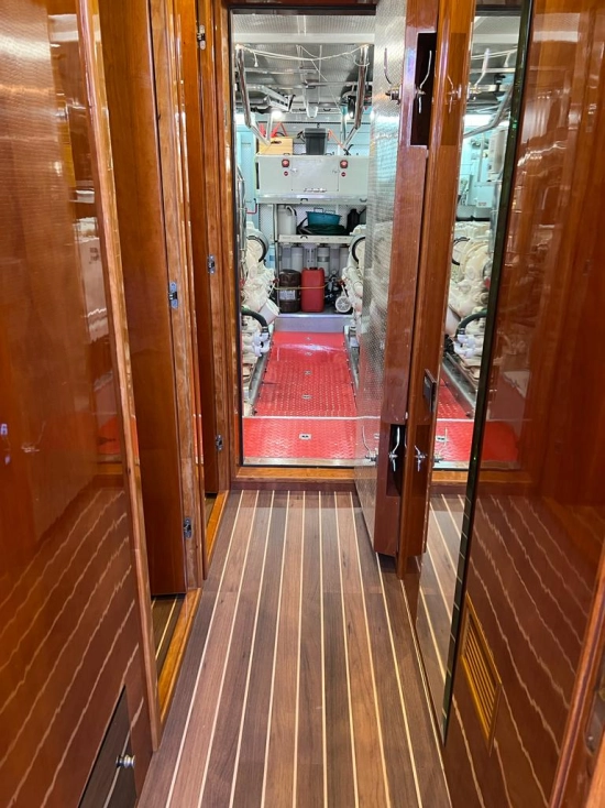 Elegance Yacht 68 usata in vendita
