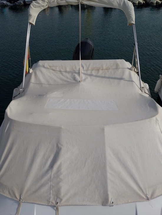 Quicksilver Cruiser 590 de segunda mano en venta