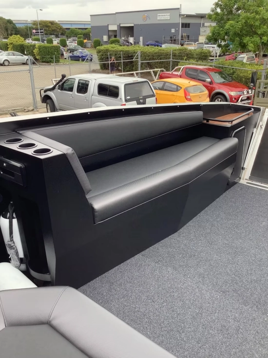 Finish Line Wide Body Explorer Cat nuevo en venta