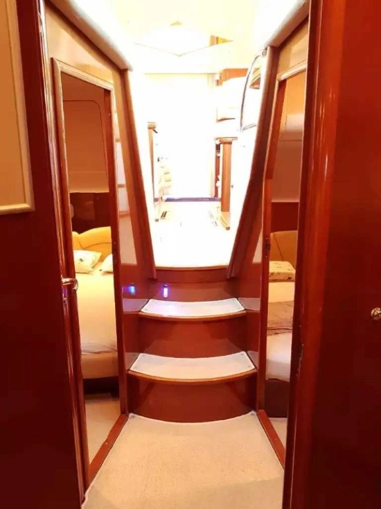 Jeanneau Prestige 46 Fly usado à venda