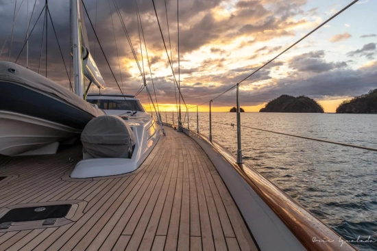 Alloy Yachts Sloop de segunda mano en venta