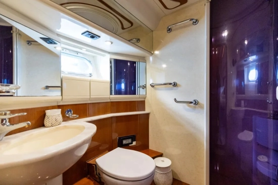 Ferretti 80 de segunda mano en venta