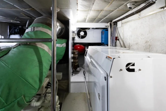 Ferretti 80 de segunda mano en venta