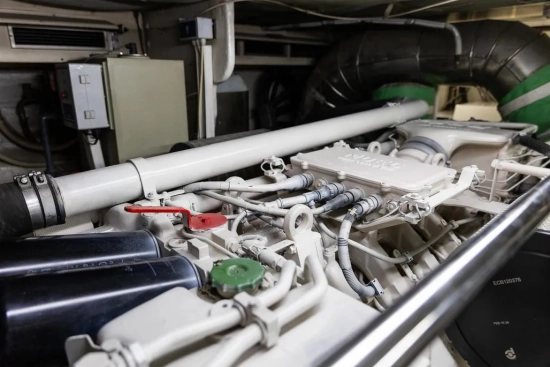 Ferretti 80 de segunda mano en venta