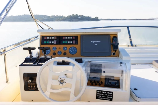 Ferretti 80 de segunda mano en venta
