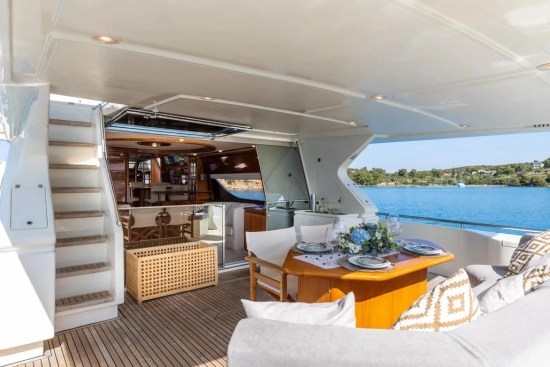 Ferretti 80 de segunda mano en venta