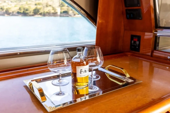 Ferretti 80 de segunda mano en venta