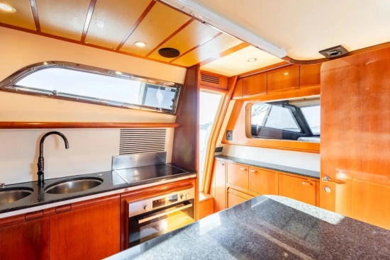 Ferretti 80 de segunda mano en venta