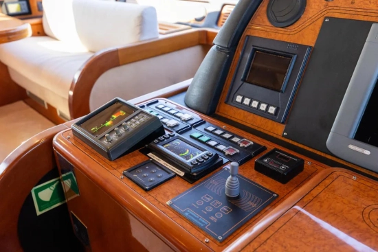 Ferretti 80 de segunda mano en venta