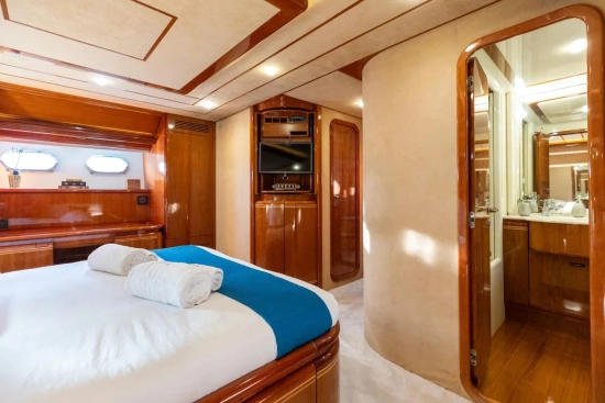 Ferretti 80 de segunda mano en venta
