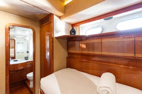 Ferretti 80 de segunda mano en venta
