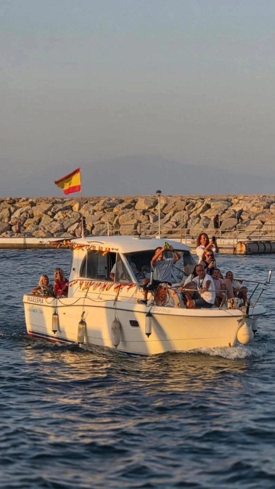 Beneteau Antares 760 usado à venda