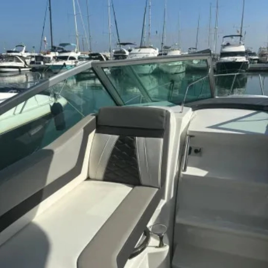 Monterey 295 Sport Yacht de segunda mano en venta