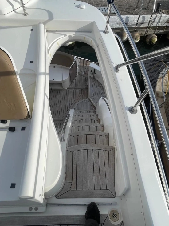 Sealine F37 de segunda mano en venta