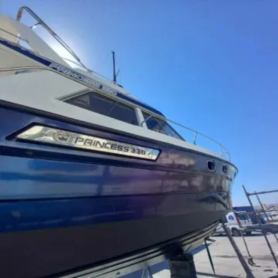 Princess 330 usata in vendita