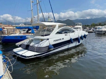 Pershing 38 usata in vendita