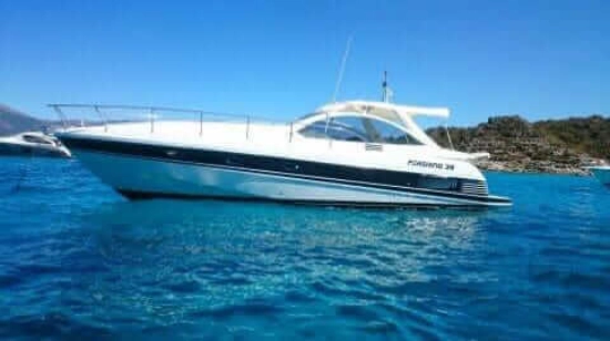 Pershing 38 usata in vendita