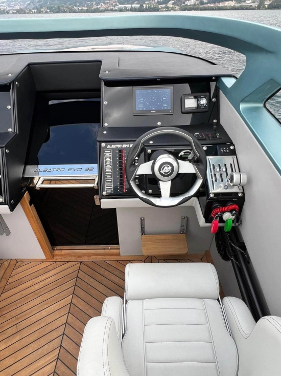Albatro Srl 32 Evo XL usado à venda