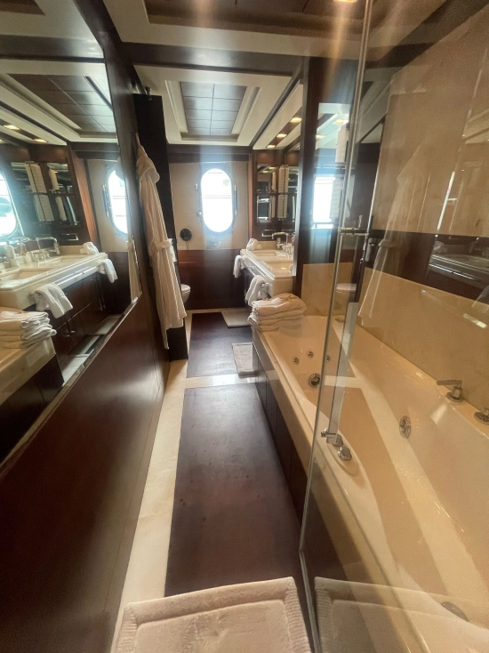 Azimut 116 usata in vendita