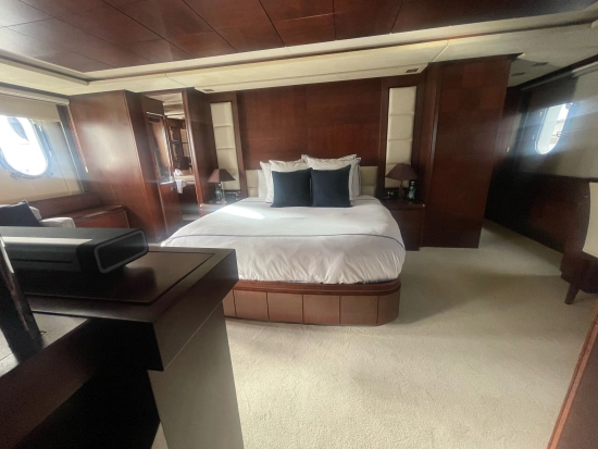 Azimut 116 usata in vendita