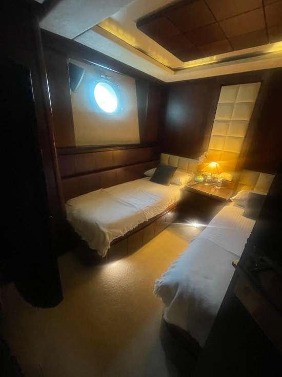 Azimut 116 usata in vendita