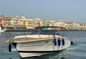 Tornado Flushdeck 38 usata in vendita