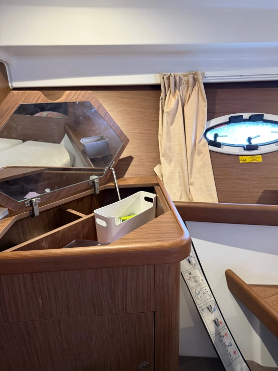 Beneteau Antares 36 usata in vendita