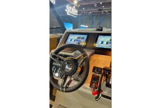 Sole Power Boats SP35 novos à venda