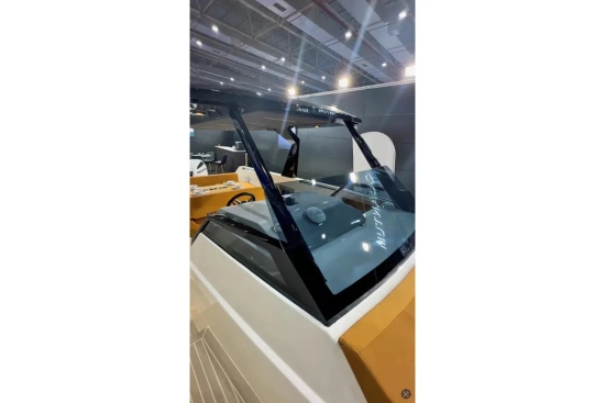 Sole Power Boats SP35 novos à venda