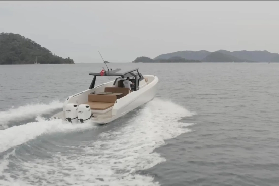 Sole Power Boats SP35 novos à venda
