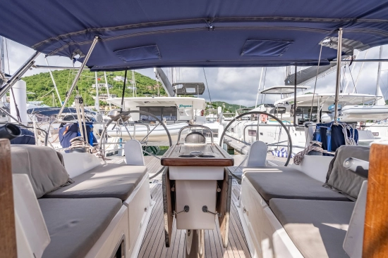 Bavaria Yachts Cruiser 37 de segunda mano en venta