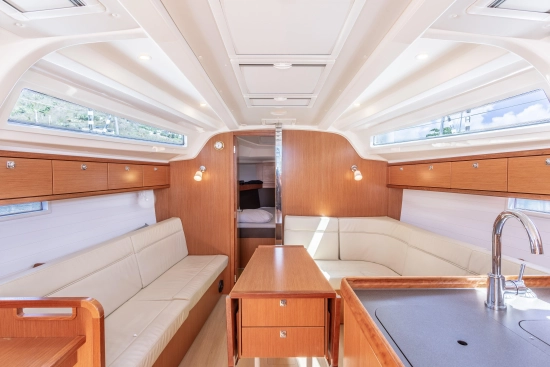 Bavaria Yachts Cruiser 37 de segunda mano en venta