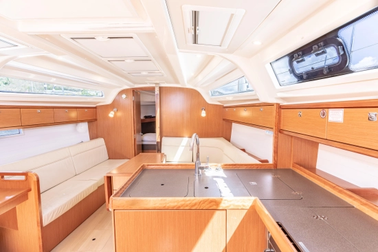 Bavaria Yachts Cruiser 37 de segunda mano en venta