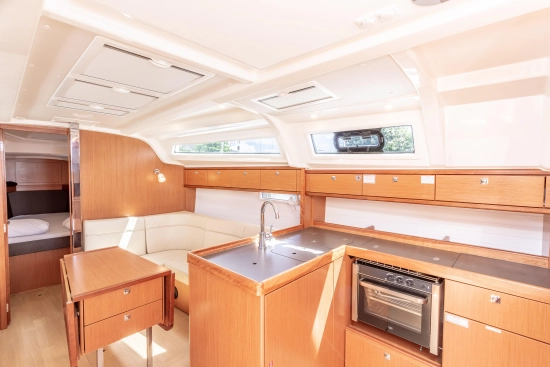Bavaria Yachts Cruiser 37 de segunda mano en venta