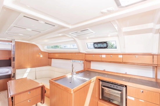 Bavaria Yachts Cruiser 37 de segunda mano en venta
