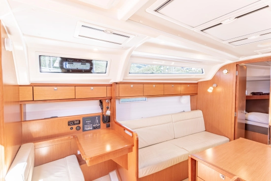 Bavaria Yachts Cruiser 37 de segunda mano en venta