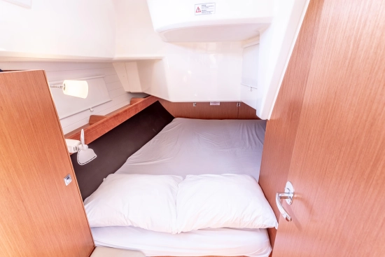 Bavaria Yachts Cruiser 37 de segunda mano en venta
