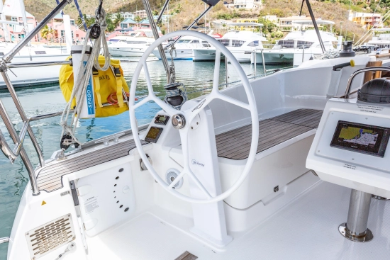 Bavaria Yachts Cruiser 37 de segunda mano en venta