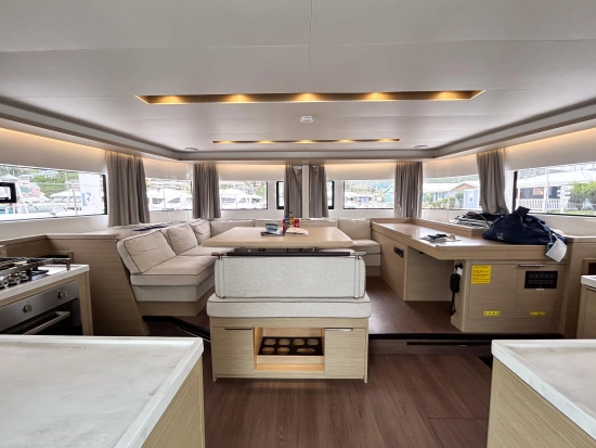 Lagoon 51 nuevo en venta