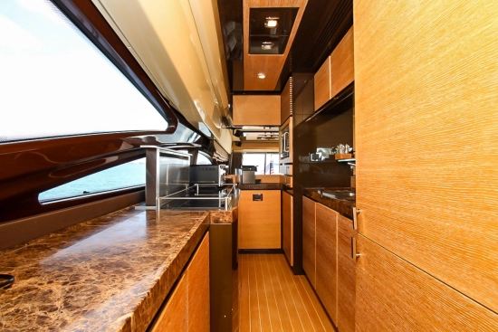 Azimut 70 usata in vendita
