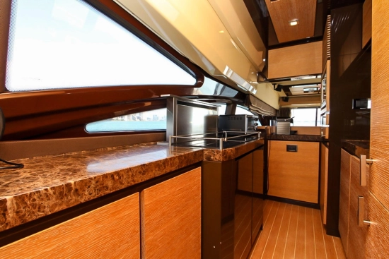 Azimut 70 usata in vendita